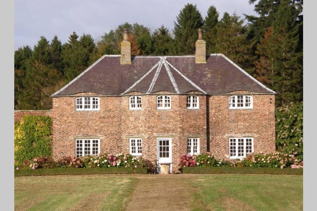 Garden Cottage, 福哈伯斯 外观 照片